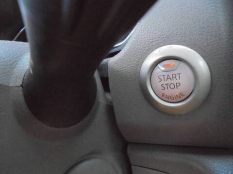 2013 Nissan Versa 1.6 SL