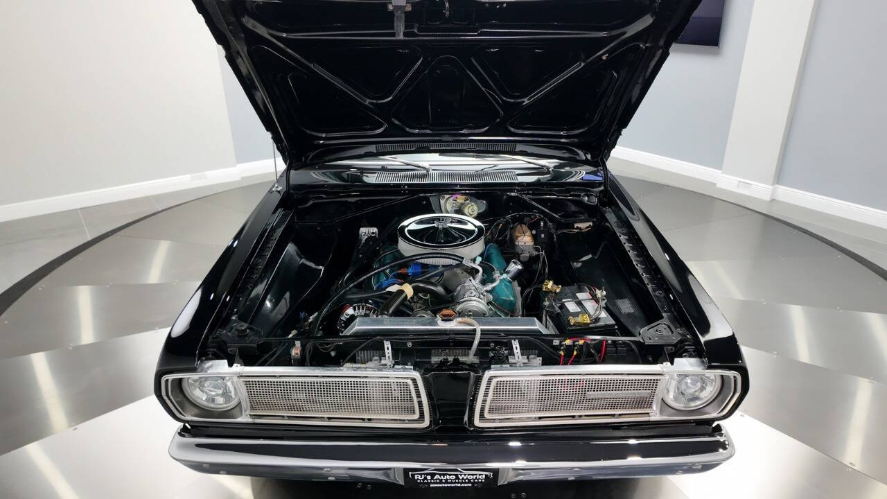 1968 Plymouth Valiant 75