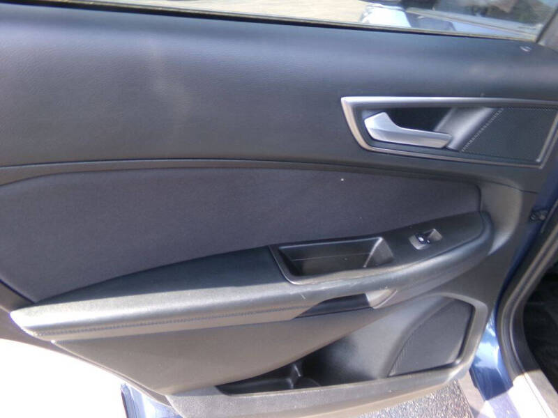 2018 Ford Edge SE