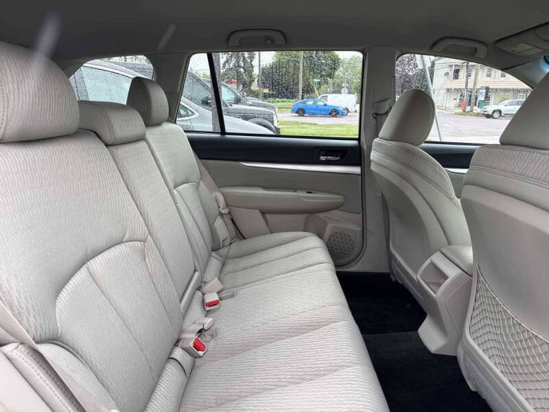 2012 Subaru Outback 2.5i