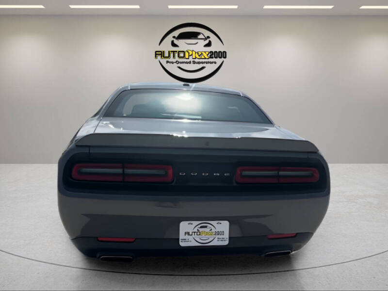 2018 Dodge Challenger SXT