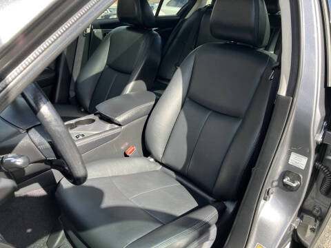 2015 Infiniti Q50 Premium