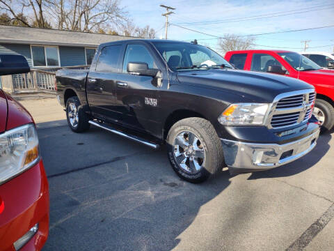 2018 RAM 1500 for sale at Dave's Car Corner in Hartford City IN