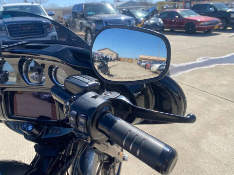 2021 Harley-Davidson Street Glide Special