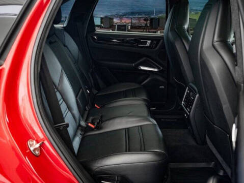 2021 Porsche Cayenne Turbo