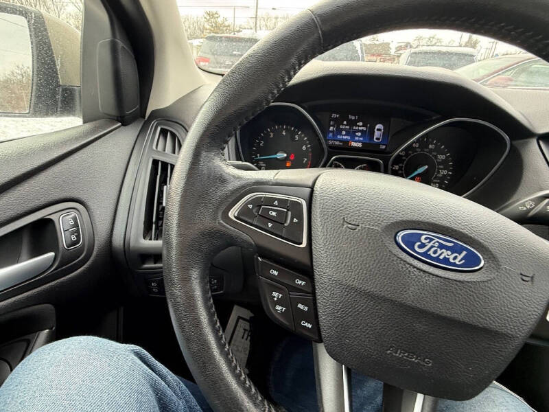 2017 Ford Focus SEL