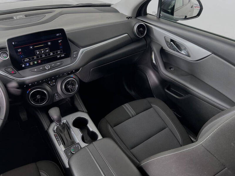 2025 Chevrolet Blazer LT