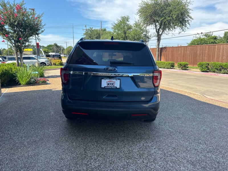2018 Ford Explorer