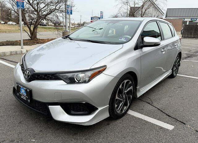 2017 Toyota Corolla iM Base's photo