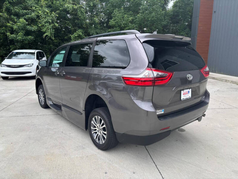 2020 Toyota Sienna