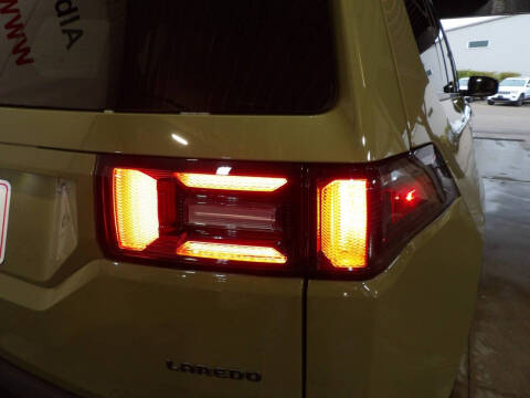 2026 Jeep Cherokee Laredo