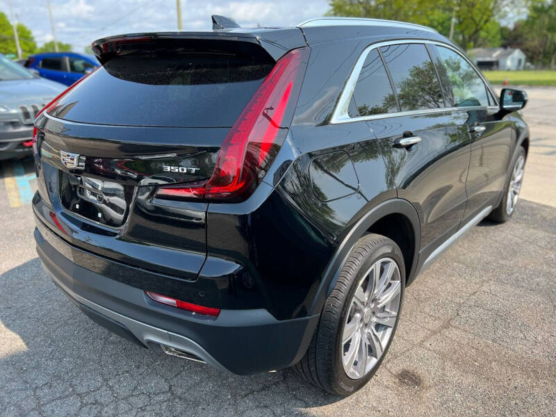 2021 Cadillac XT4 Premium Luxury