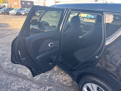 2014 Kia Soul +