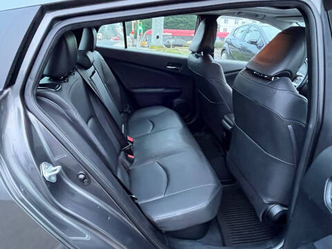 2016 Toyota Prius Four Touring