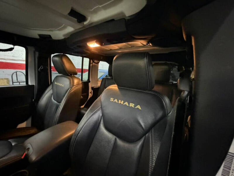 2014 Jeep Wrangler Unlimited Sahara