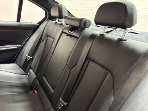 2020 BMW 3 Series 330i