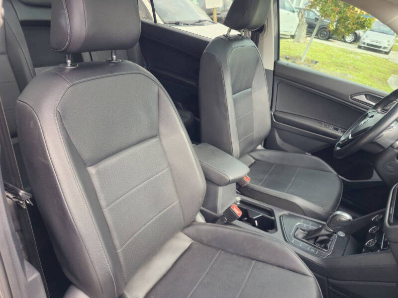 2018 Volkswagen Tiguan 2.0T SEL