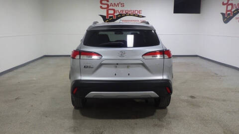 2022 Toyota Corolla Cross LE