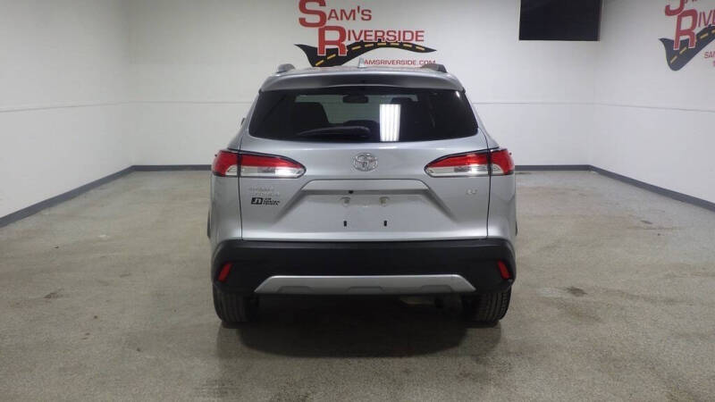 2022 Toyota Corolla Cross LE