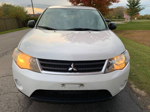 2007 Mitsubishi Outlander for sale at Luxury Cars Xchange in Lockport IL