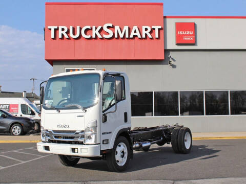 2024 Isuzu NPR for sale at Trucksmart Isuzu in Morrisville PA