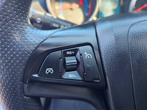 2015 Chevrolet Cruze 1LT Auto