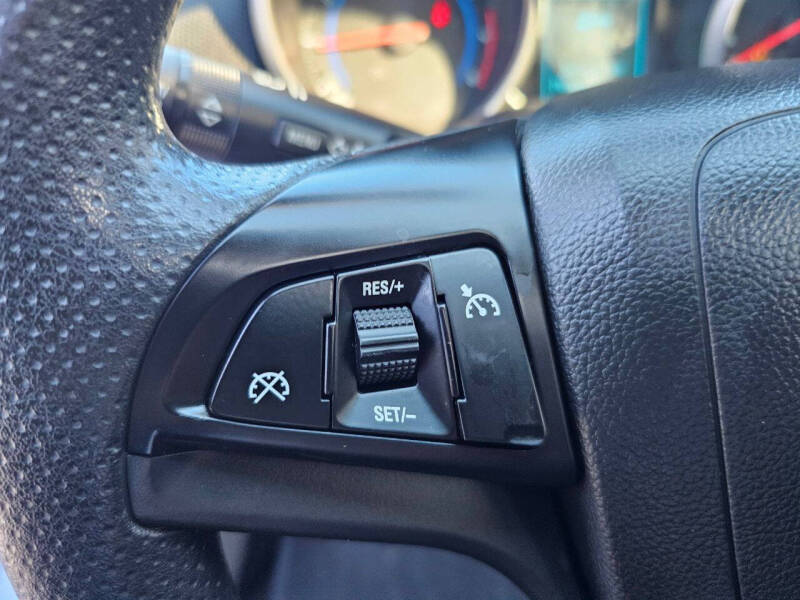 2015 Chevrolet Cruze 1LT Auto