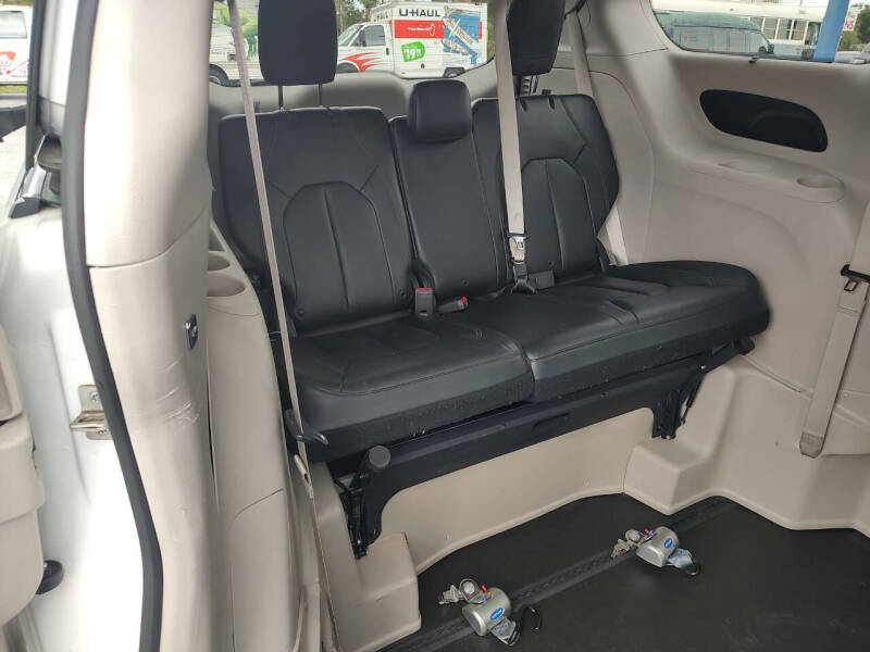 2019 Chrysler Pacifica Touring L