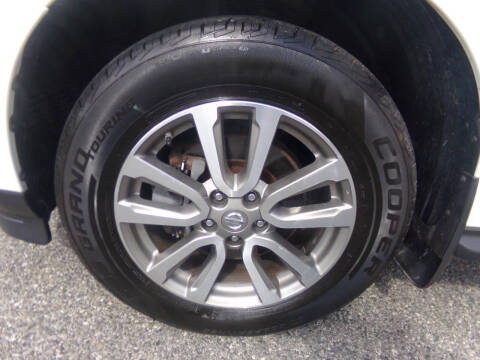 2015 Nissan Pathfinder S