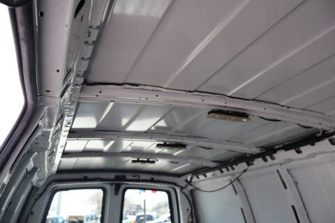2021 Chevrolet Express 2500