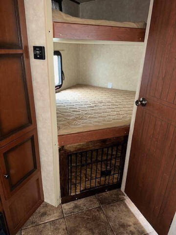 2013 Forest River Solaire 267 BHSK