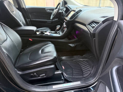 2017 Ford Edge Titanium