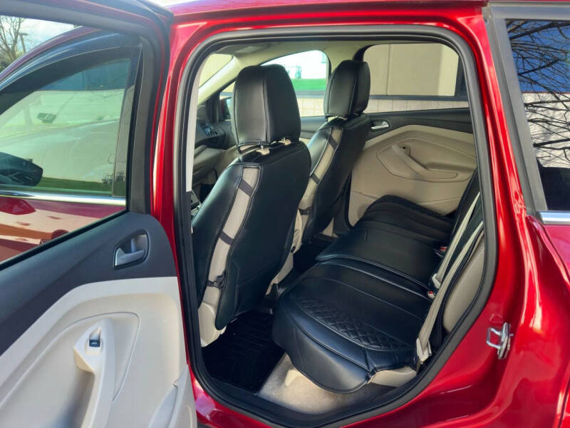 2015 Ford Escape SE