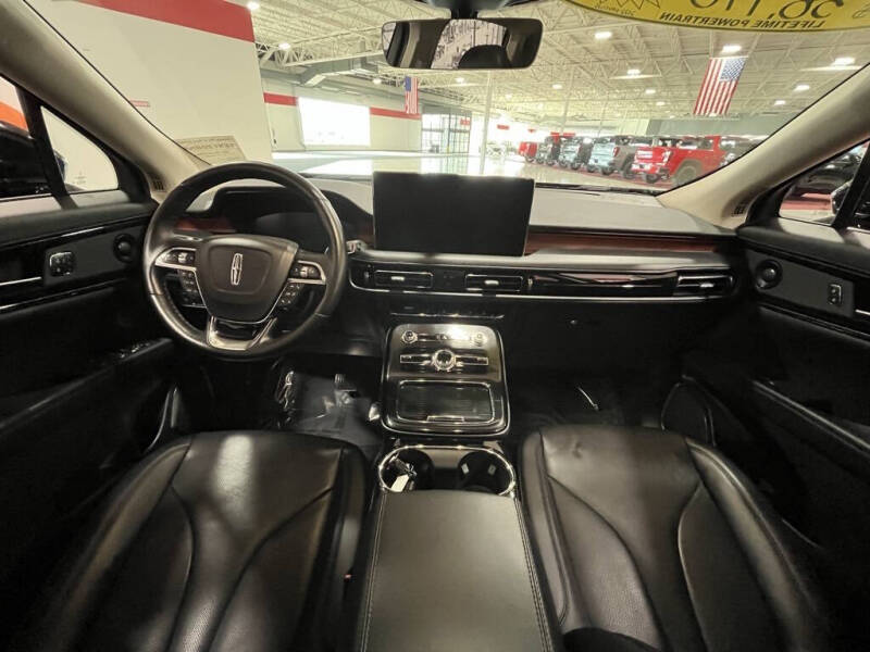 2022 Lincoln Nautilus Reserve