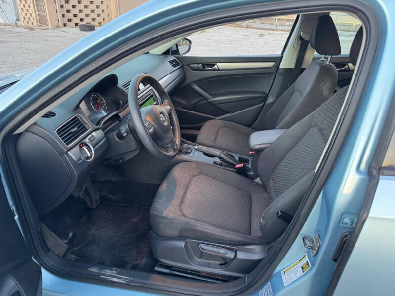 2012 Volkswagen Passat S PZEV