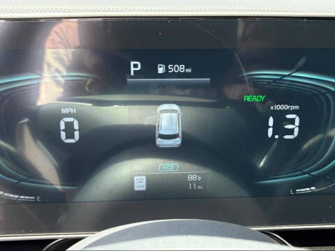 2025 Kia Niro EX Touring