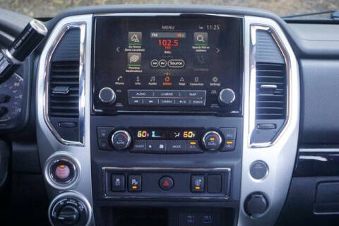 2020 Nissan Titan SV