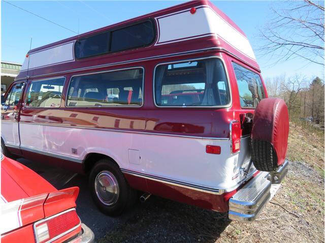 1989 Dodge Ram Van