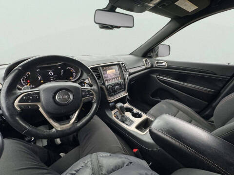 2016 Jeep Grand Cherokee Laredo