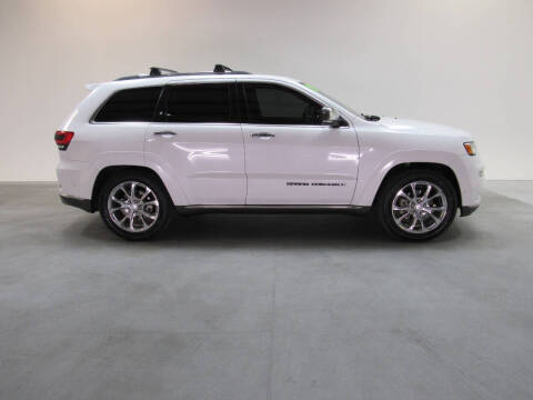 2019 Jeep Grand Cherokee Summit