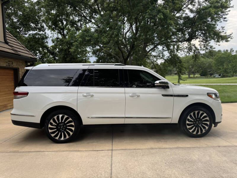 2024 Lincoln Navigator L for sale at Lifestyle Motors in Overland Park KS