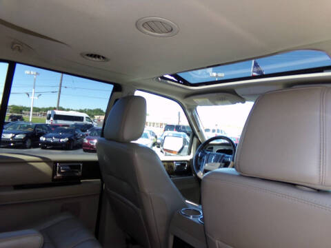 2016 Lincoln Navigator L Select