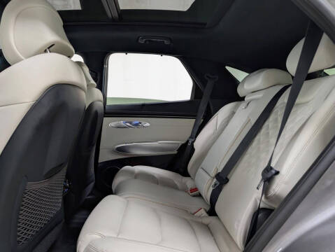 2025 Genesis Electrified GV70 Advanced