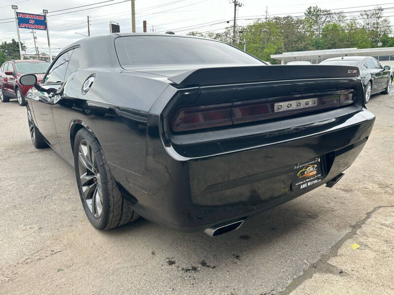 2014 Dodge Challenger SRT8 Core