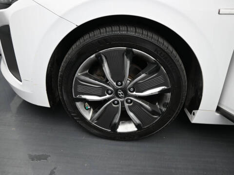 2017 Hyundai Ioniq Hybrid Limited