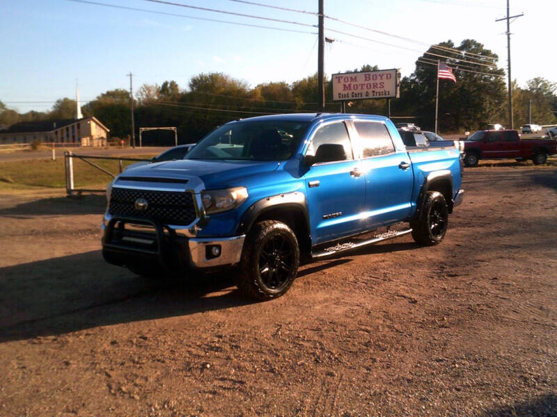 2018 Toyota Tundra SR5's photo