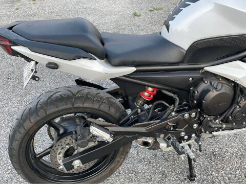 2009 Yamaha FZ6R