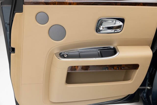 2010 Rolls-Royce Ghost