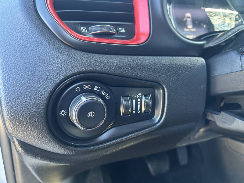 2015 Jeep Renegade Trailhawk