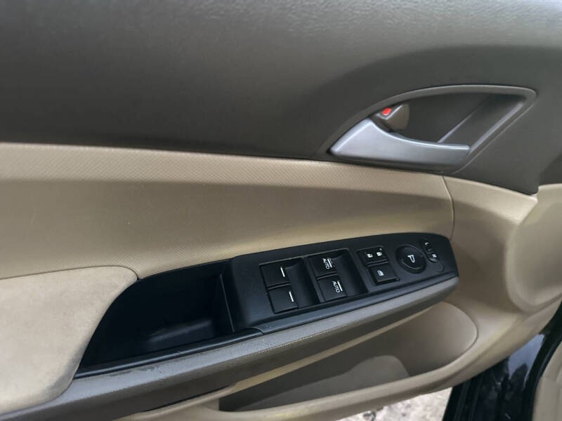 2009 Honda Accord LX-P